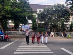 Sat Lantas Polres Bima Kota Laksanakan Kegiatan Rawan Pagi/Strong Point, Berikan Himbauan kepada Pengguna Jalan