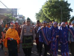 Kapolres Bima Kota Bersama Forkopimda Ikuti Festival Rimpu Mantika