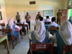 Sat Lantas Polres Bima Kota Gelar Sosialisasi Kamseltibcarlantas di SMKN 1 Kota Bima