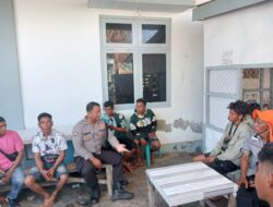 Polsek Kawasan Pelabuhan Laut Bima Gelar Jumat Curhat Bersama Buruh dan Penumpang Kapal