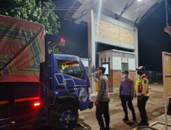 Polsek Kawasan Pelabuhan Laut Bima Laksanakan Patroli Rutin dan Himbauan Kamtibmas di Area Dermaga