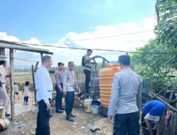 Menjelang Hari Bhayangkara ke-79, Polres Bima Kota Salurkan Bantuan Air Bersih untuk Warga Kelurahan Paruga