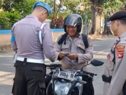 Kanit Propam Polsek Wawo Gelar Gaktibplin, Periksa Disiplin dan Kelengkapan Personel