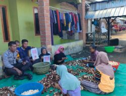 Polsek Rasanae Timur Gelar Jumat Curhat, Sekaligus Sosialisasikan Bahaya TPPO kepada Warga