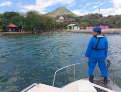 Sat Polairud Polres Bima Kota Laksanakan Patroli Pengawasan di Wisata Bahari Pantai Lawata, Teluk Bima