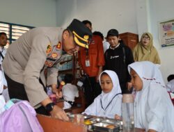 Kapolres Bima Kota Hadiri Launching Program Makan Bergizi Gratis oleh SPPG Sadia