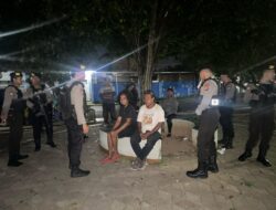 Sat Samapta Polres Bima Kota Laksanakan Patroli Jalan Kaki Guna Ciptakan Rasa Aman di Malam Hari