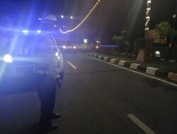 Sat Lantas Polres Bima Kota Gelar Patroli Blue Light dan Pengaturan Lalu Lintas Malam Hari