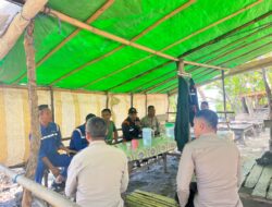 Sat Binmas Polres Bima Kota Gelar Giat Jumat Curhat Bersama Komunitas Sopir Truk di Lingkungan Ni’u