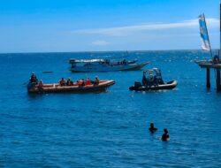 Sat Polairud Polres Bima Kota Bersama Pos SAR Bima Amankan Festival Sangiang Api 2025 di Pantai dan Perairan Wera