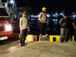 Personel Polsek Kawasan Pelabuhan Laut Bima Laksanakan Patroli Rutin, Jaga Keamanan Aktivitas Bongkar Muat