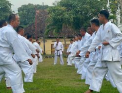 Personel Polres Bima Kota dan Brimob Ikuti Ujian Beladiri Syarat UKP Periode 1 Januari 2026