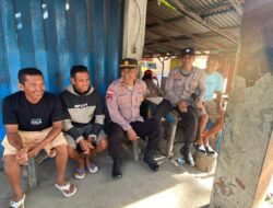 Sat Binmas Polres Bima Kota Gelar Jumat Curhat, Sampaikan Himbauan Kamtibmas kepada Pengojek di Pasar Senggol