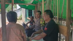 Bhabinkamtibmas Jatibaru Timur Sosialisasi Layanan 110 dan Imbau Warga Tidak Gunakan Knalpot Brong